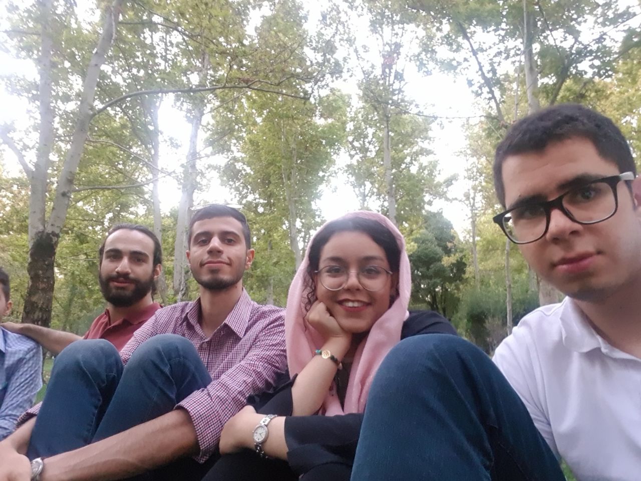 Alireza  va Dornaye aziz, ishalah hamishe dar kenare hamdige khoshbakht va khoshhal bashin, ishalah bezoodi bebinemtoon, jaye ma hesabi khali